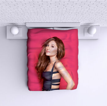 Cuvertură de pat Ariana Grande pink